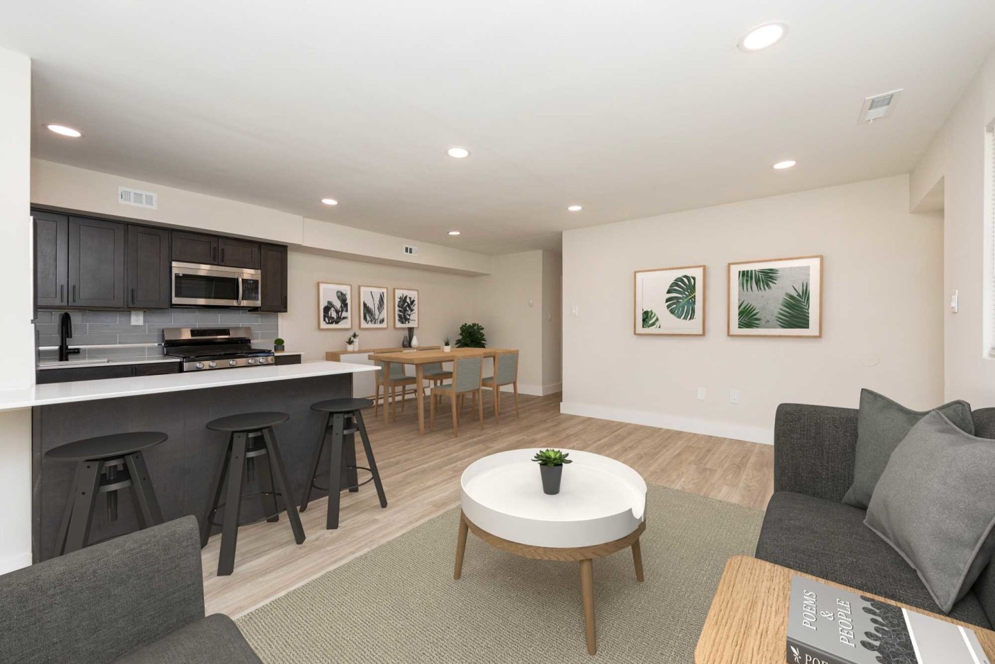 Lakeview Terrace Image 9