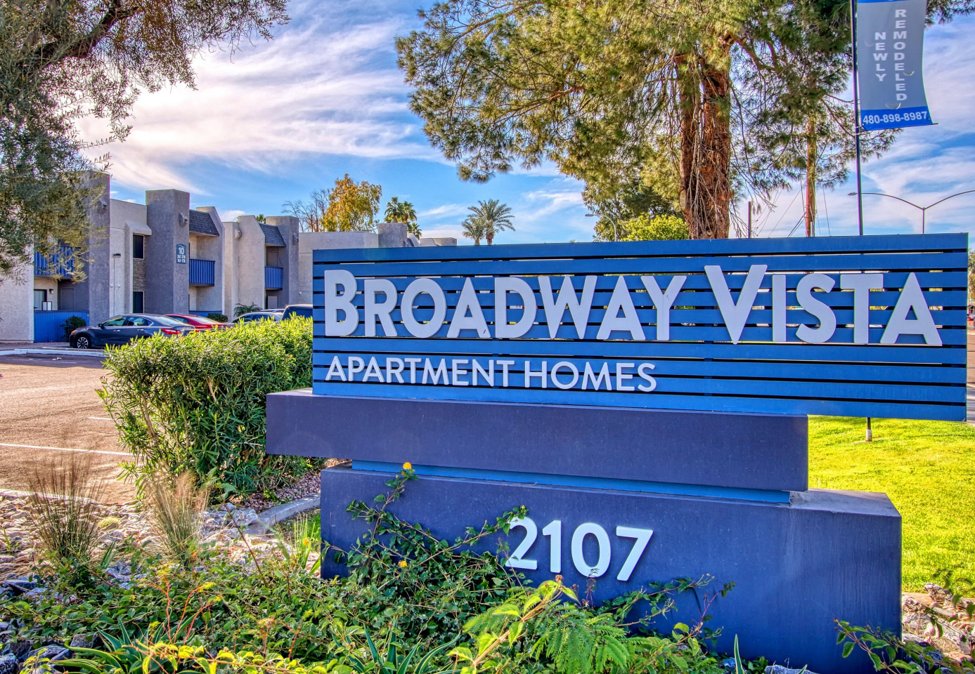 Broadway Vista Apartments Image 25