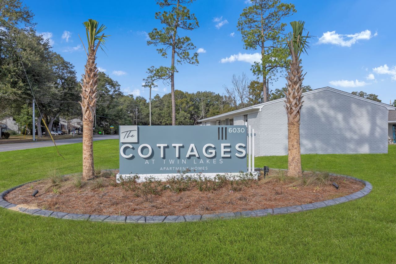 The Cottages at Twin Lakes Image 12