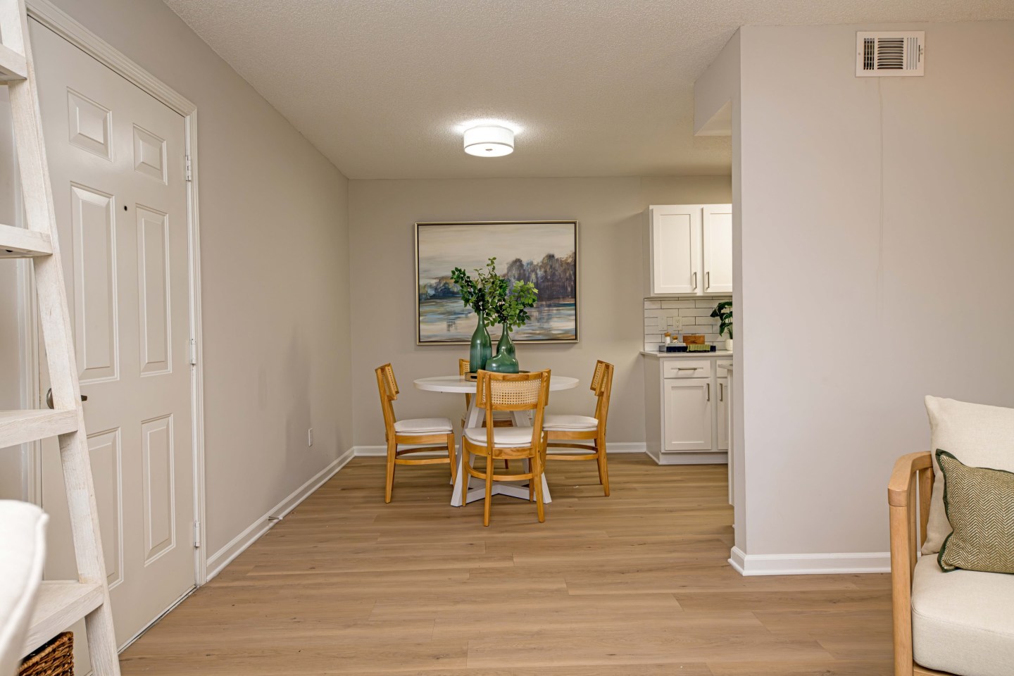The Collins Apartment Homes Image 9