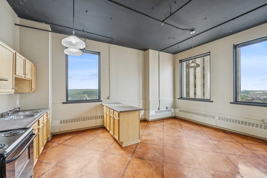 Commerce Building Apartments - Affordable Housing Image 9