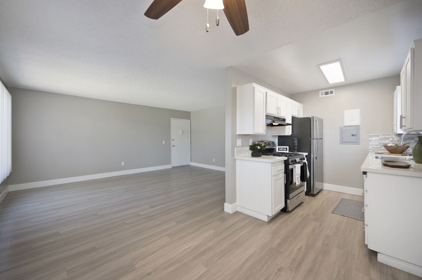 Pinewood Apartments Image 30