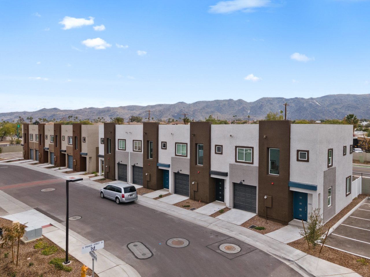 Stone View on Central Townhomes Image 15
