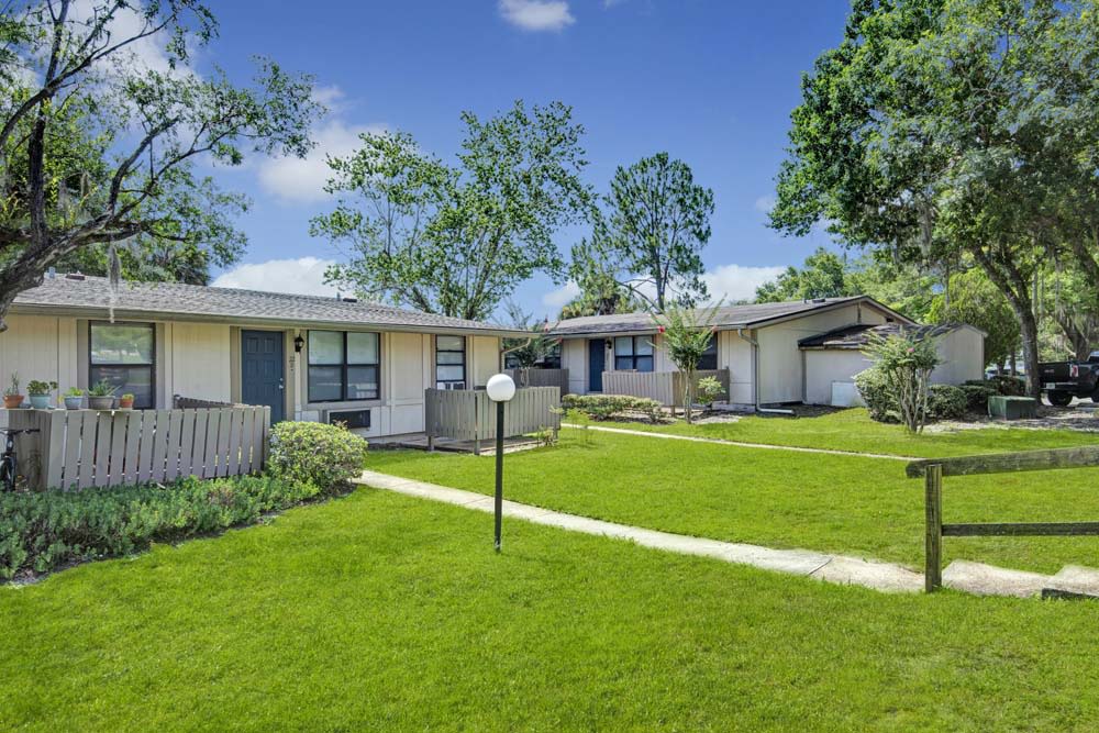 Applewood Apartments Image 8