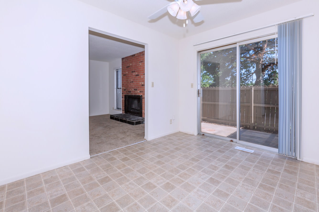 Fiesta Square Apts and Townhomes Image 17