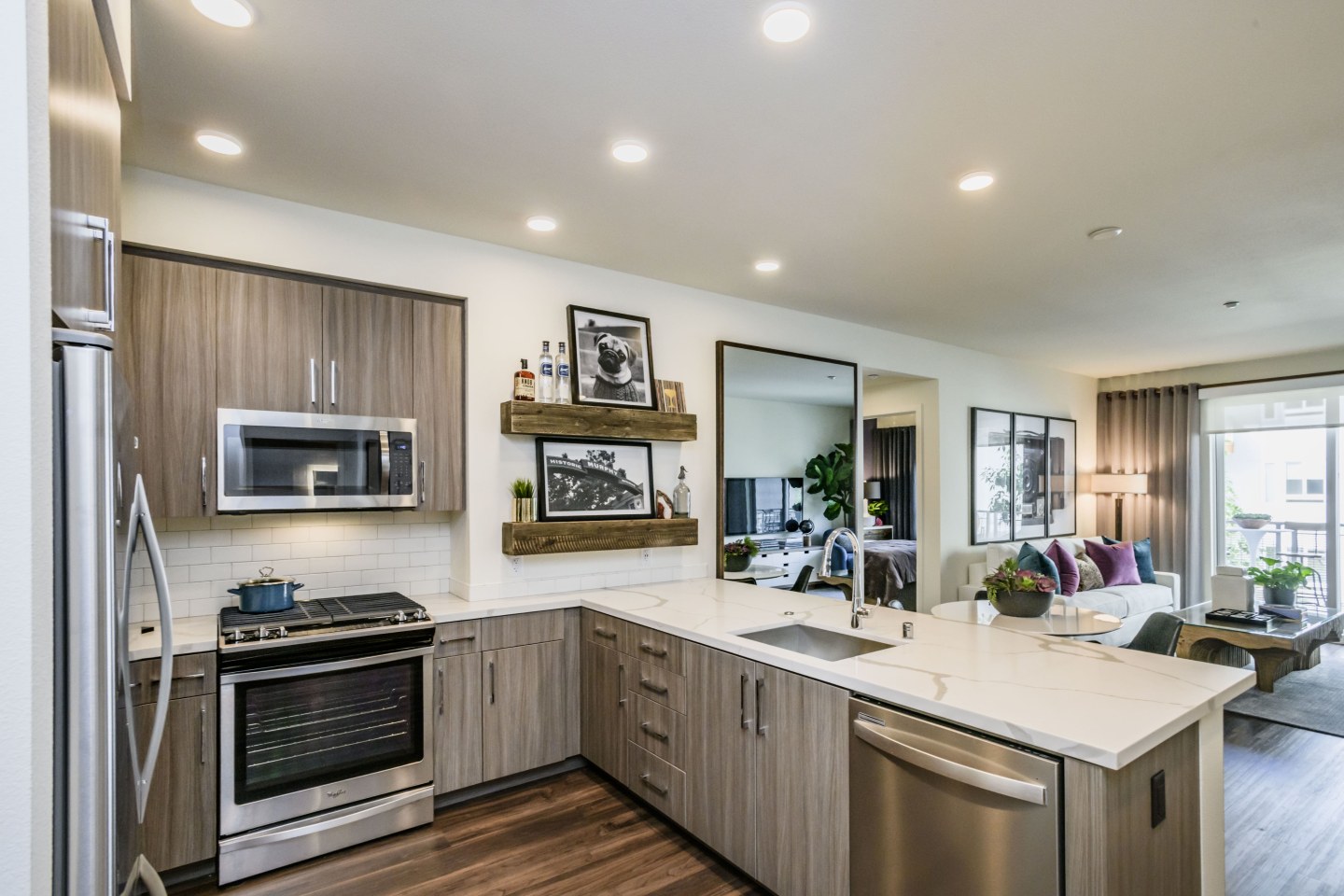 The Flats Cityline Image 26
