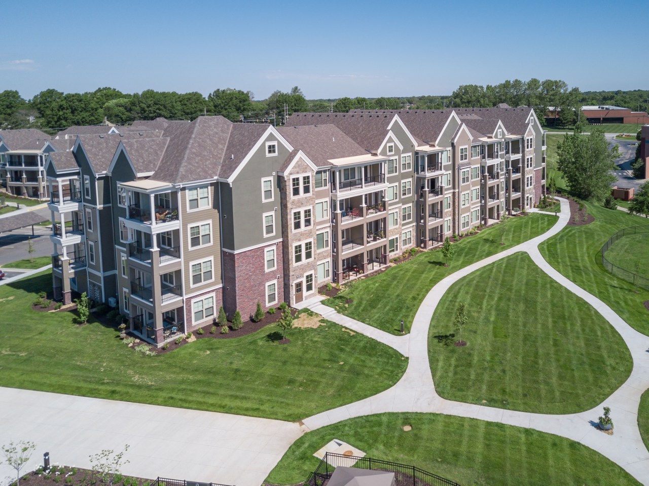WaterSide Residences on Quivira Image 7