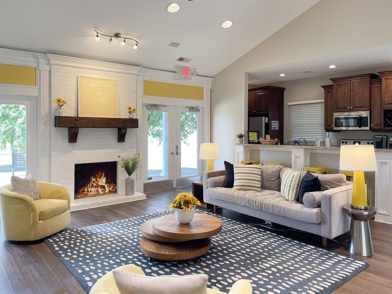 Crosstimbers Apartment Homes Image 7
