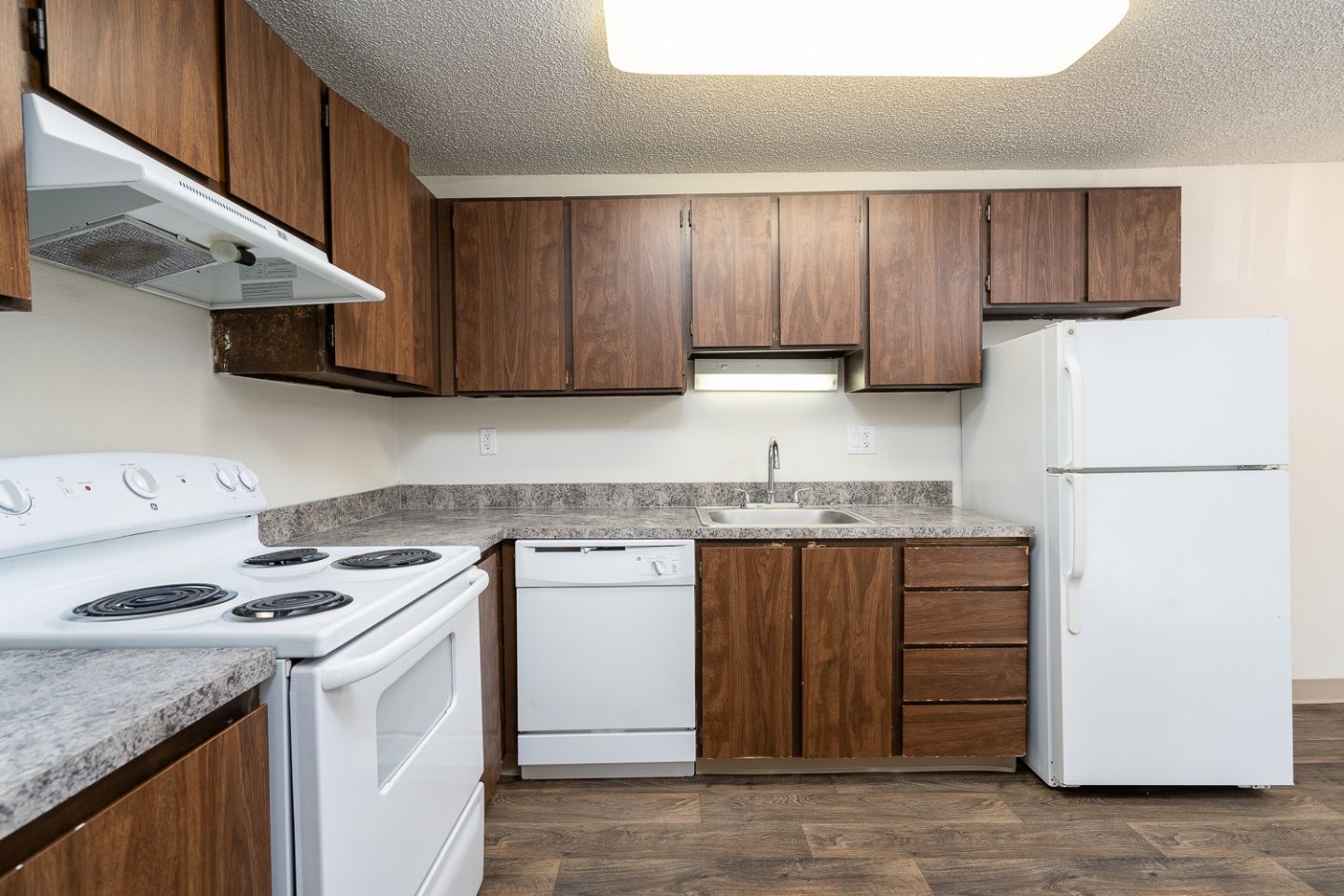 Tower Apartments Image 12