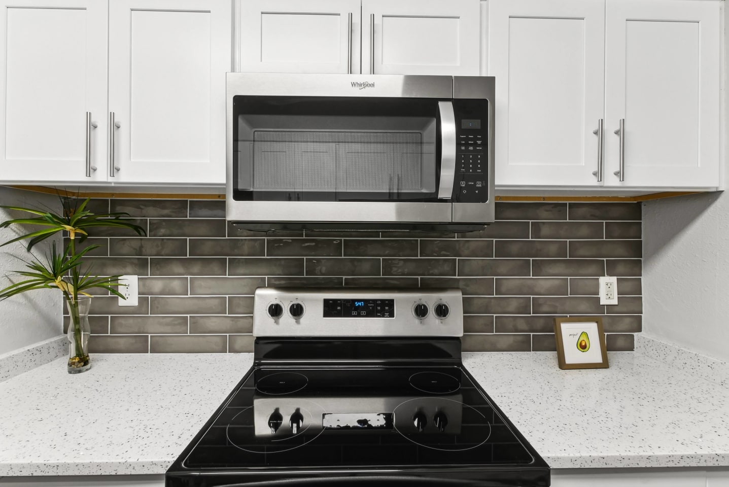 Elme Sandy Springs Image 11