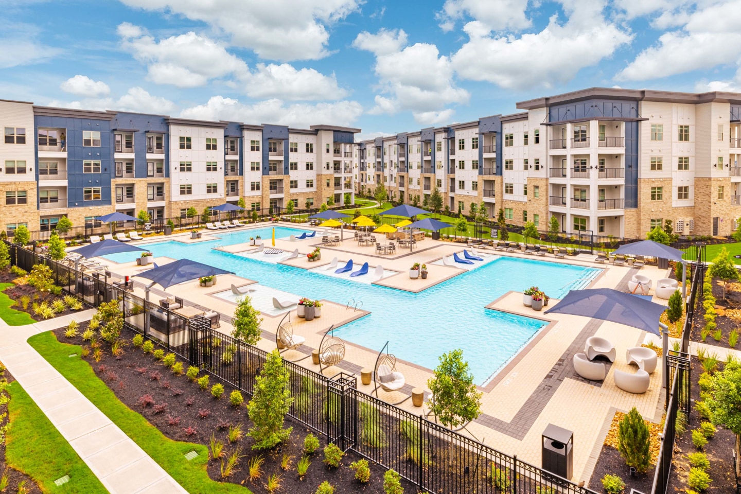Linz Luxury Living Image 6