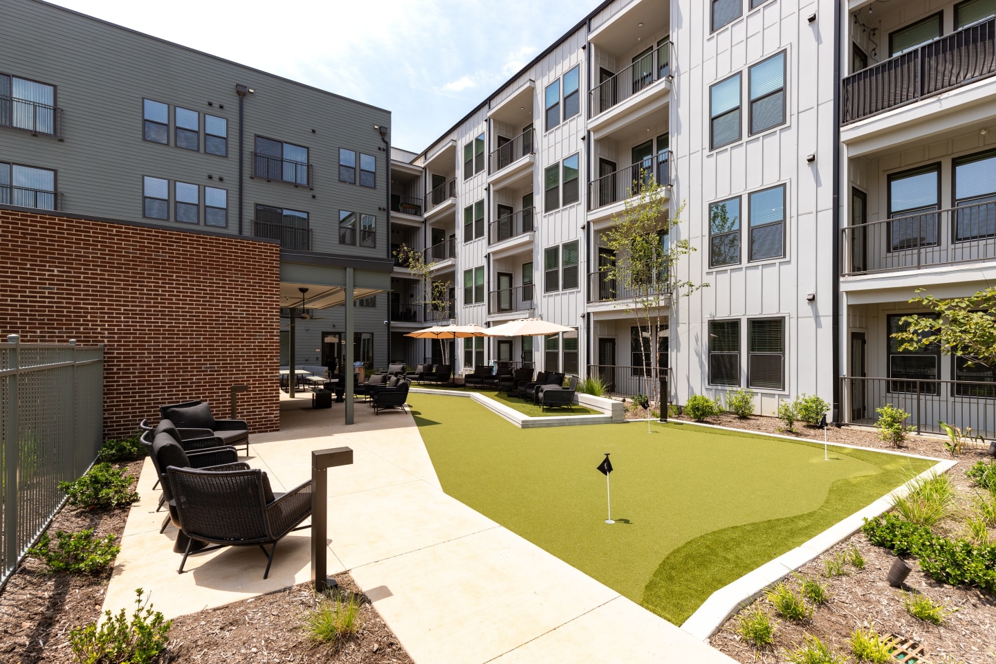 Abberly Riverwalk Image 3