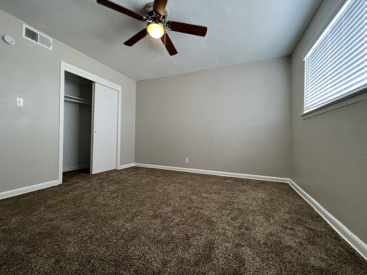 Fieldstone Apartments Image 2