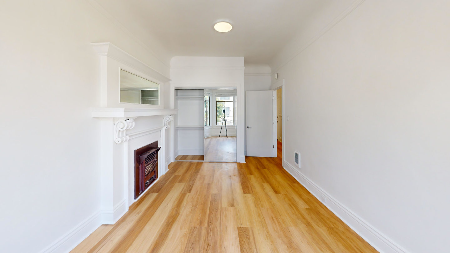 1633 Washington Street Image 4