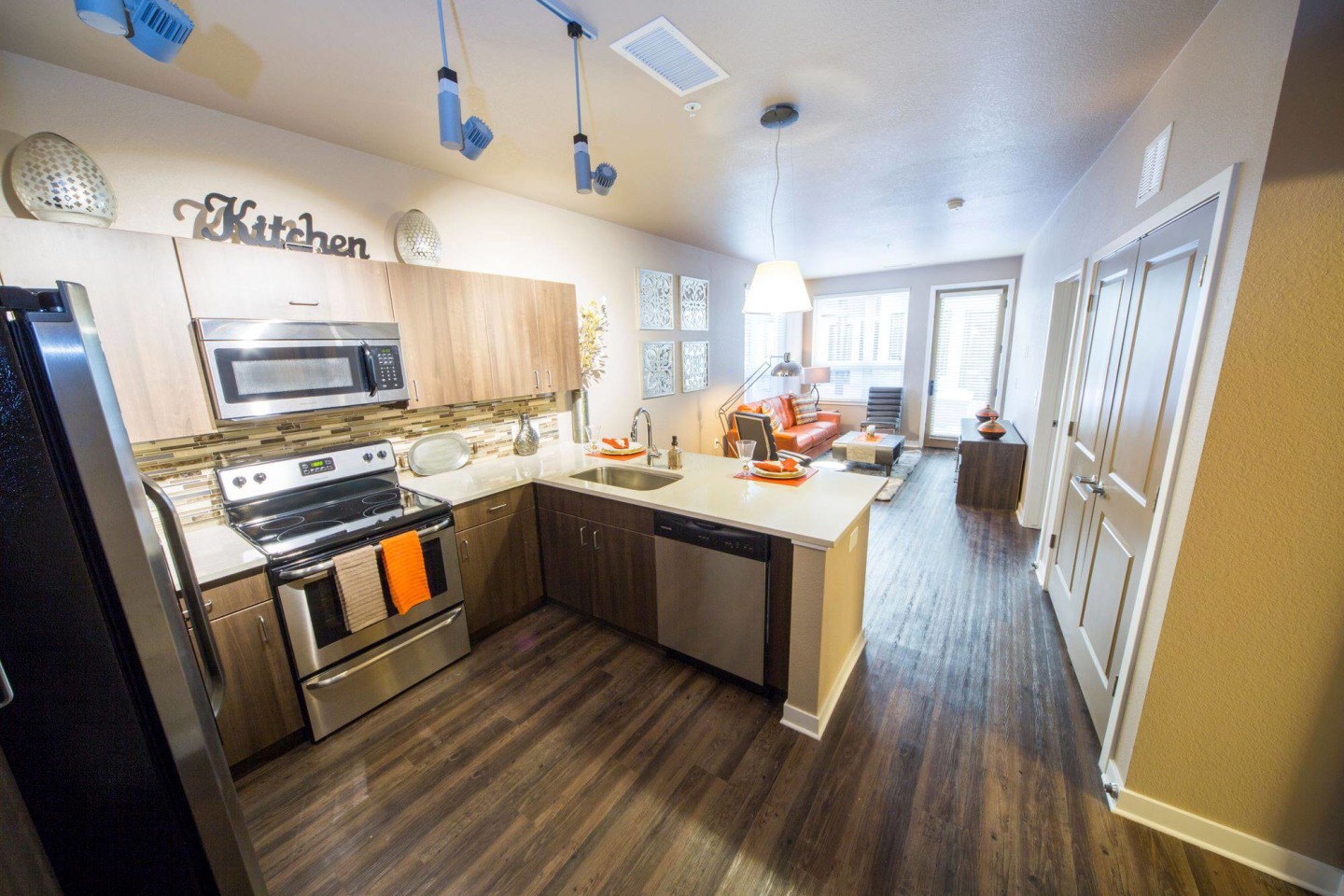 Highland Place Image 1