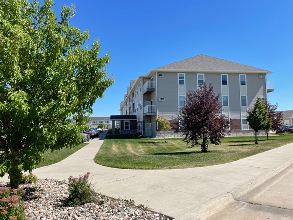 Willow Brooke Lodge Apartments Image 1