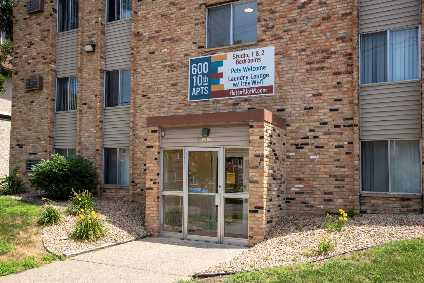 600 10th Ave Apartments Image 31