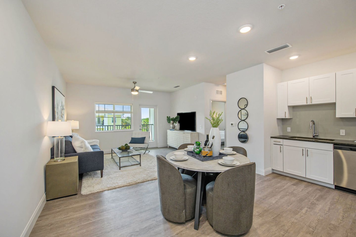 Grand Oak Apartments Image 32