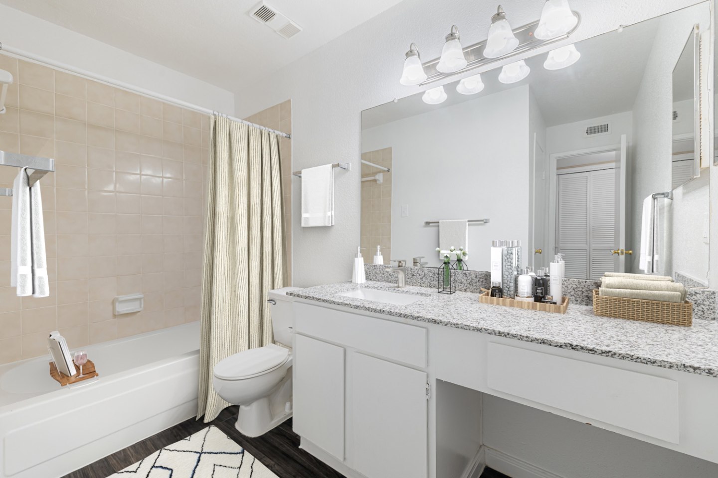 Winchester Place Image 11