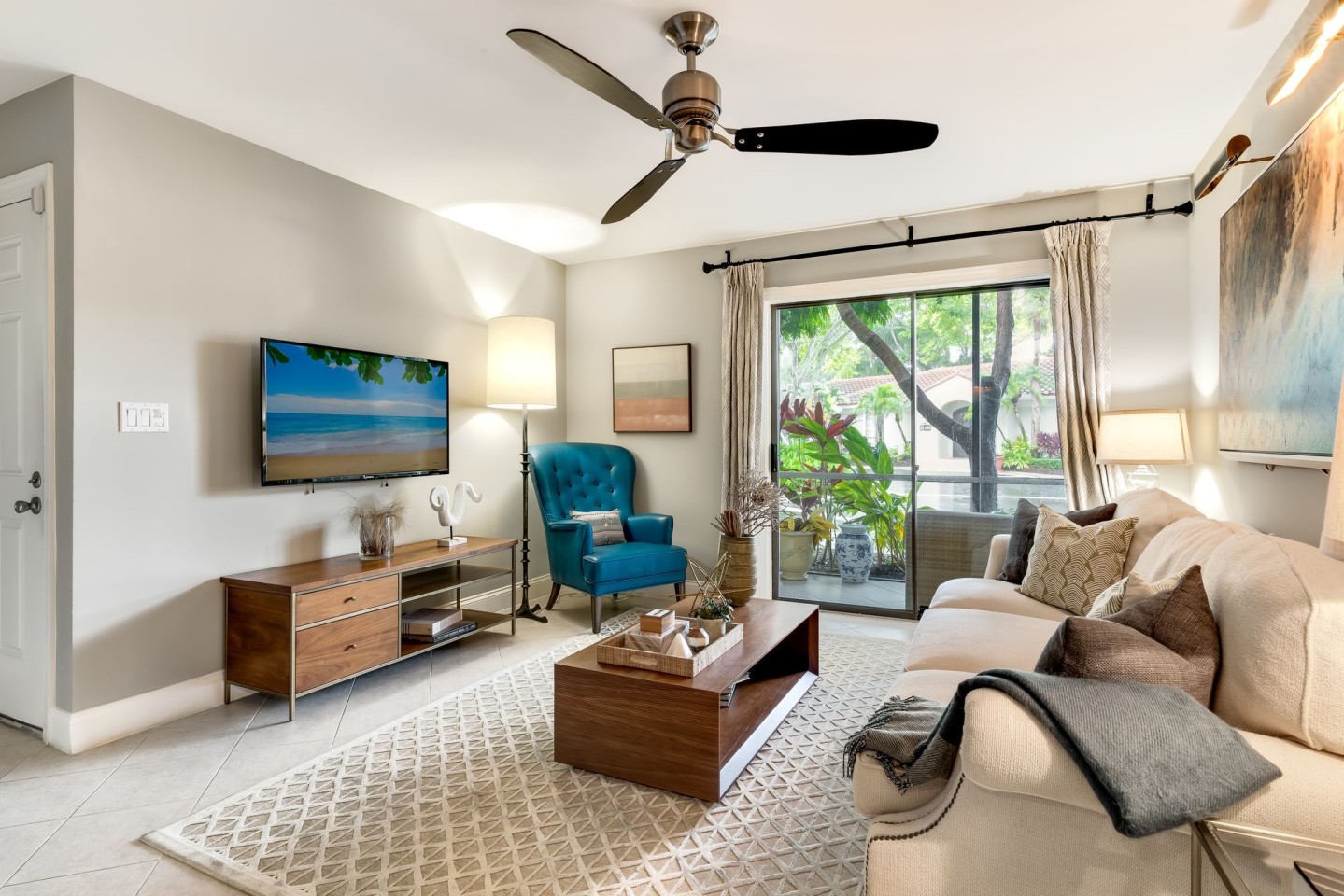 Mizner Court Image 26