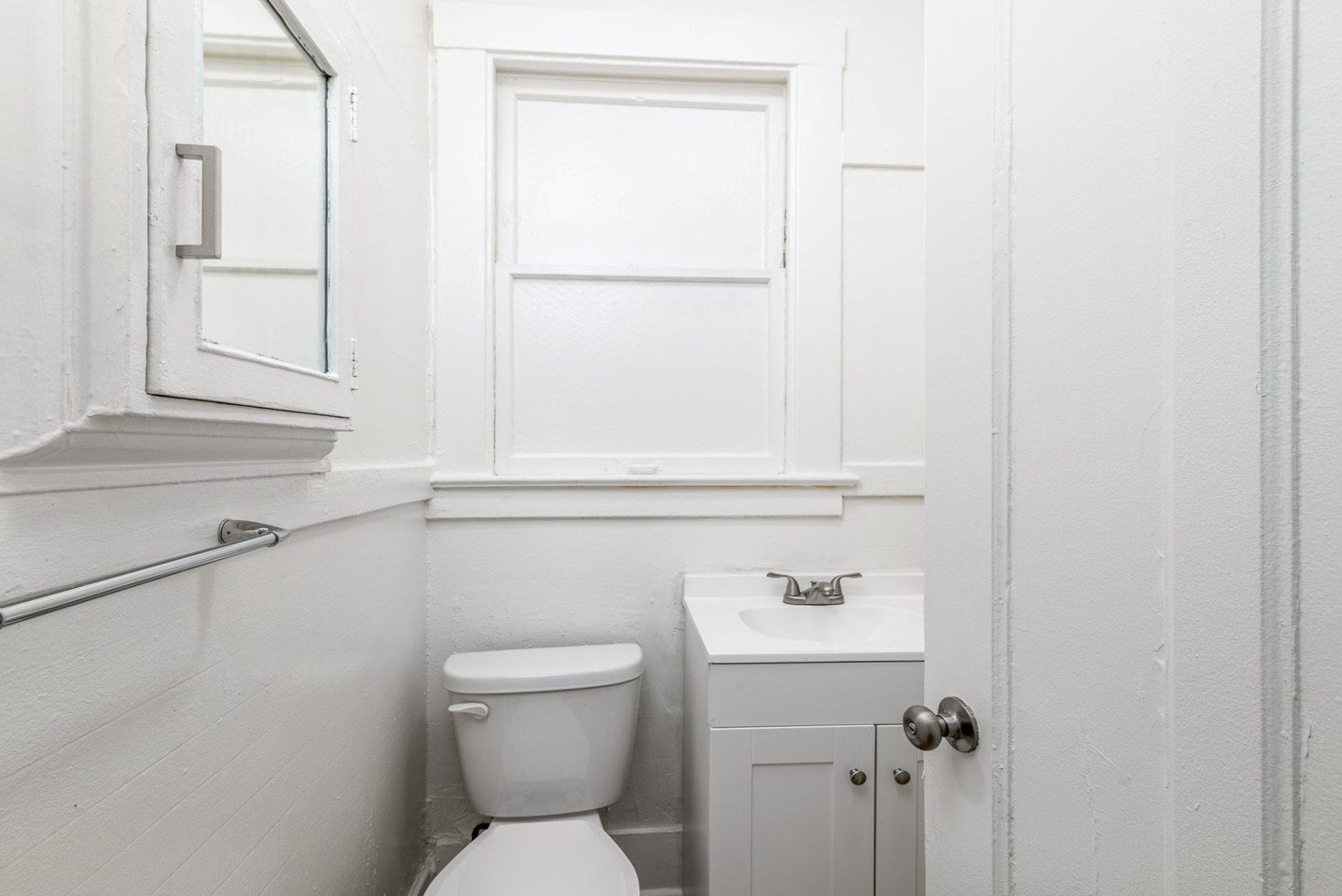 1030 LARKIN Apartments Image 10