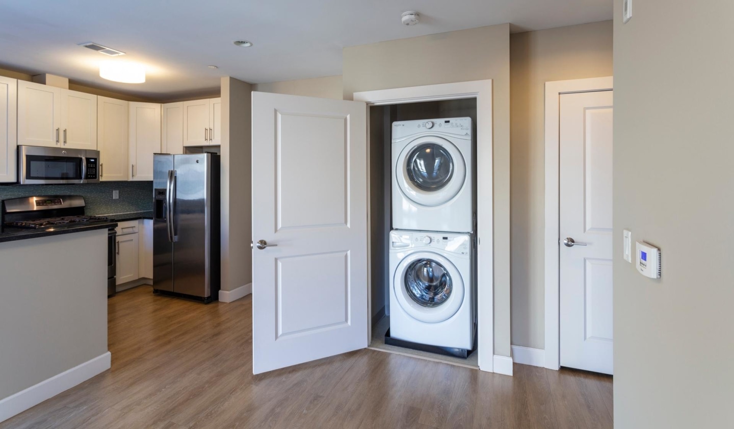 Axiom Apartment Homes Image 5
