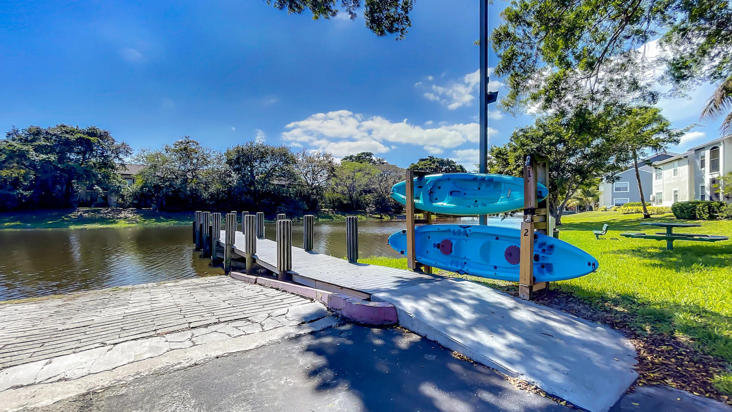 The View at Waters Edge Image 90