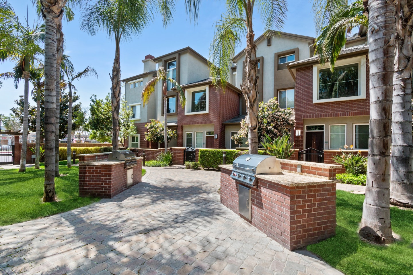 Ontario Town Square Townhomes Image 20