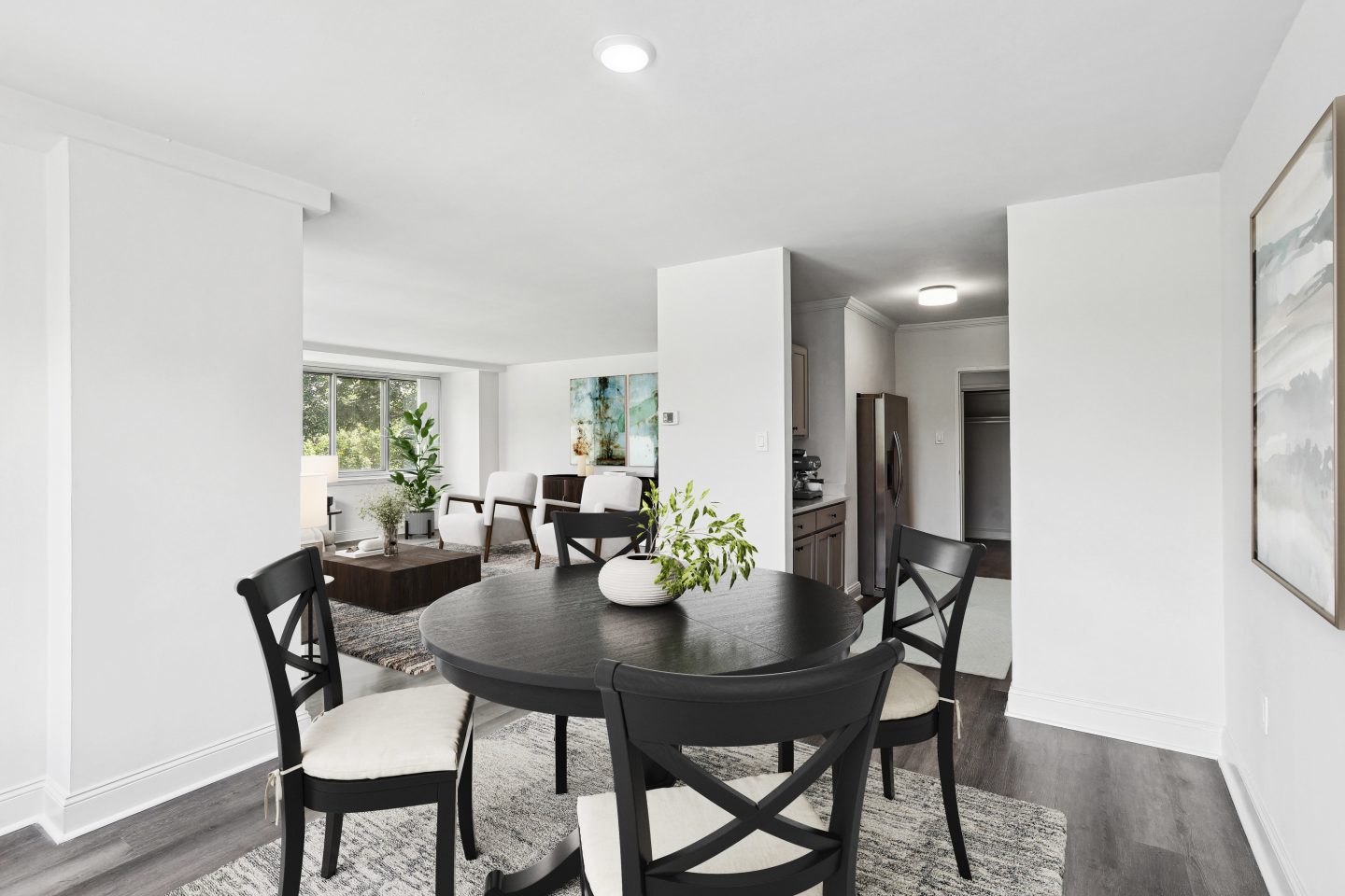 RiverHouse Image 9
