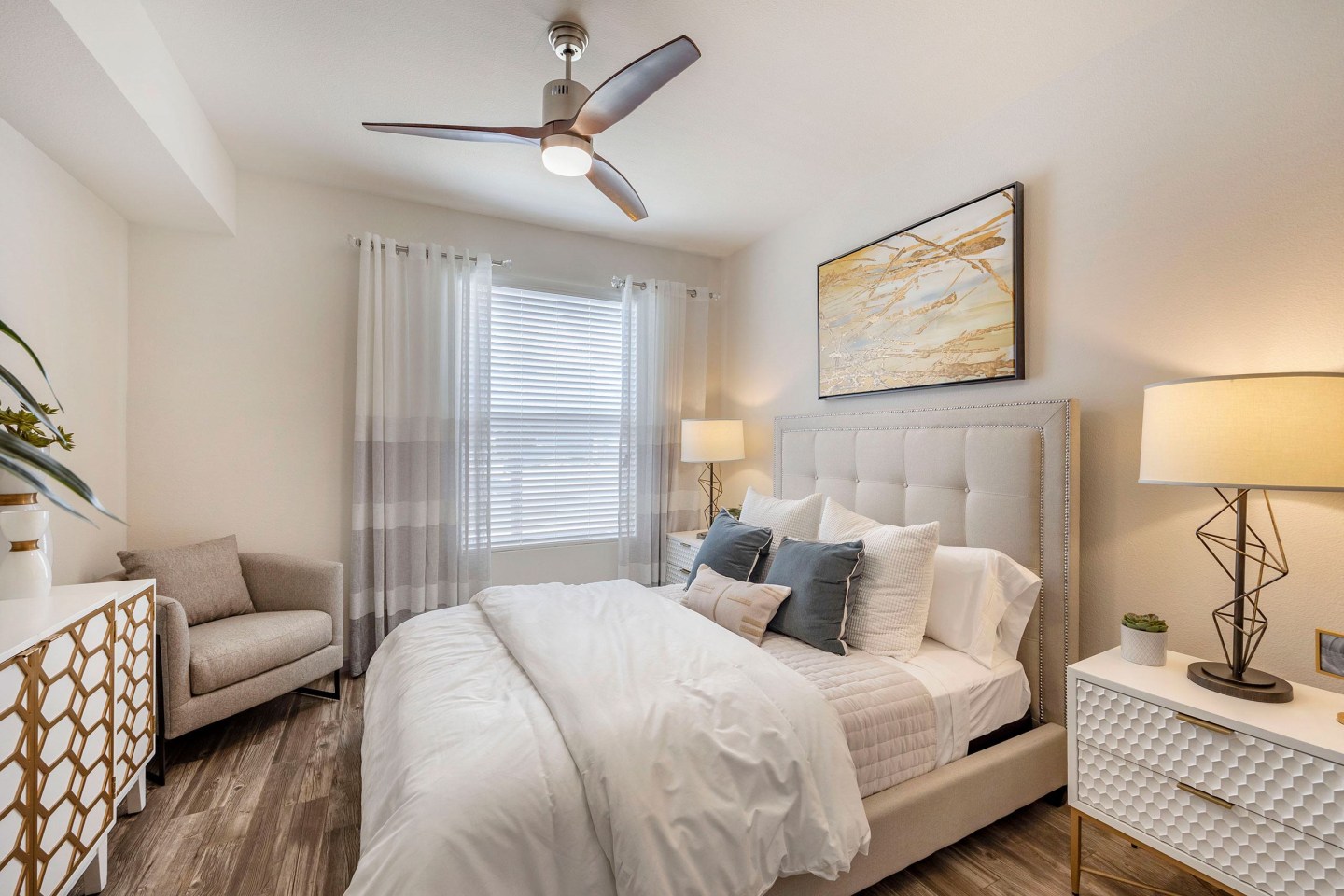 The Paisley and Pointe at Centennial Hills Image 9