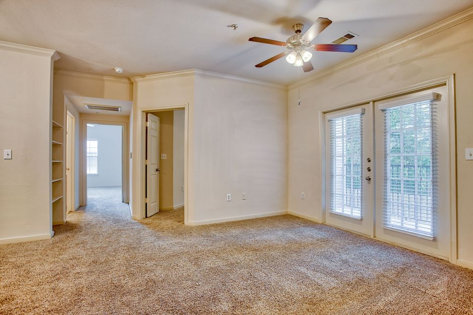 Mission Oaks Apartment Homes Image 8