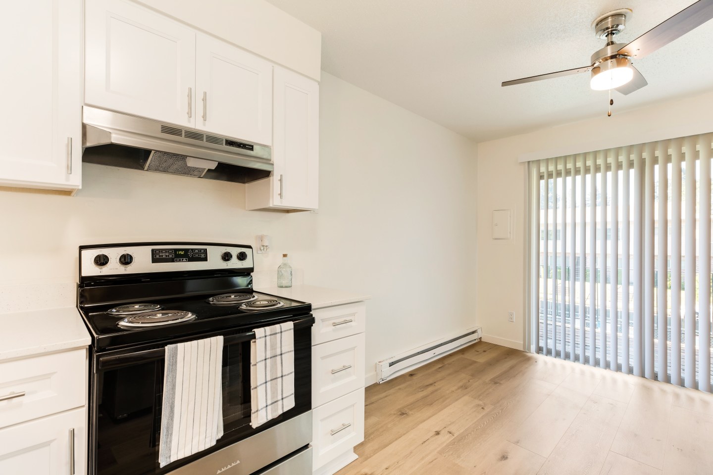 West Royal Apartments Image 10