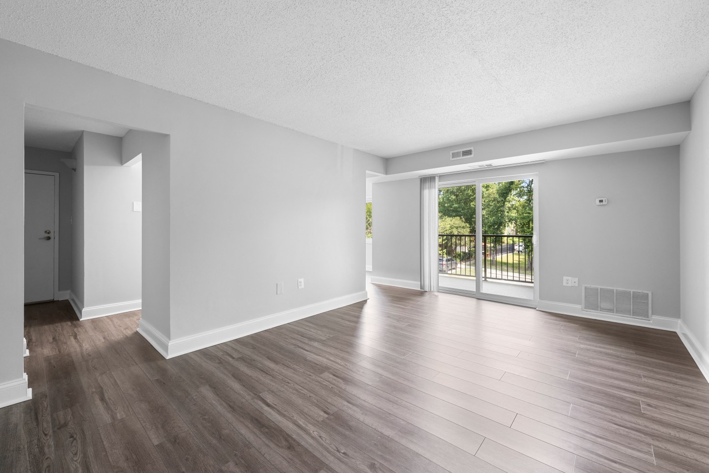 Stuart Woods Apartments Image 3