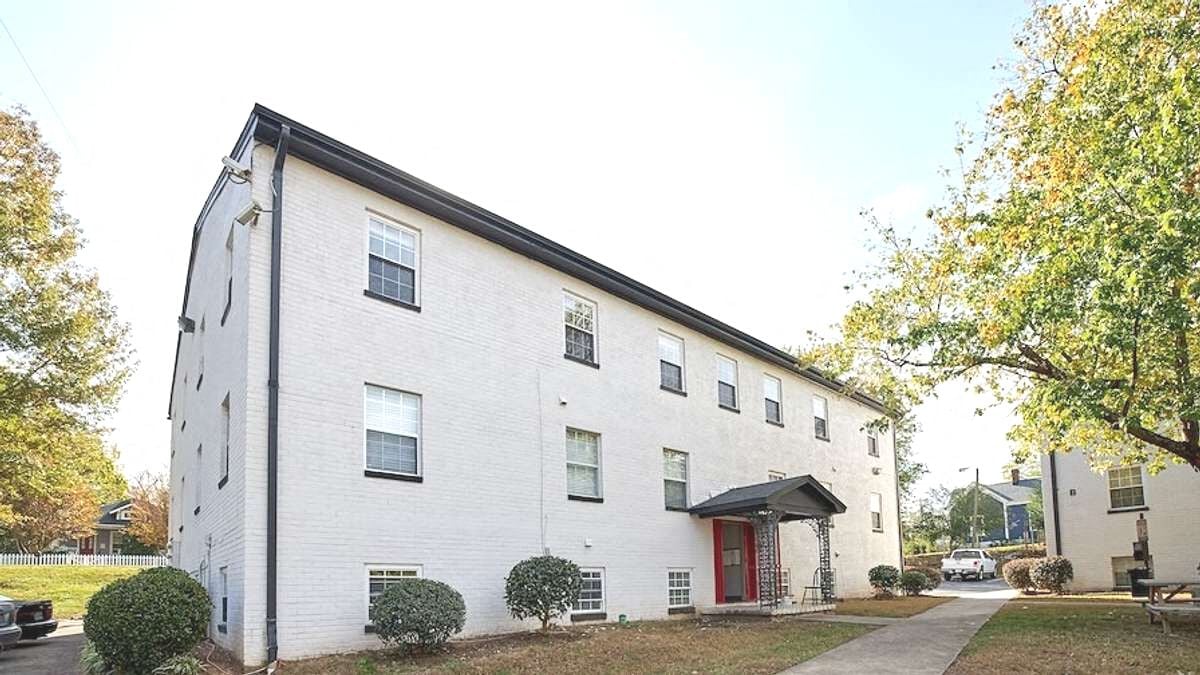 Viceroy Apartments Image 5