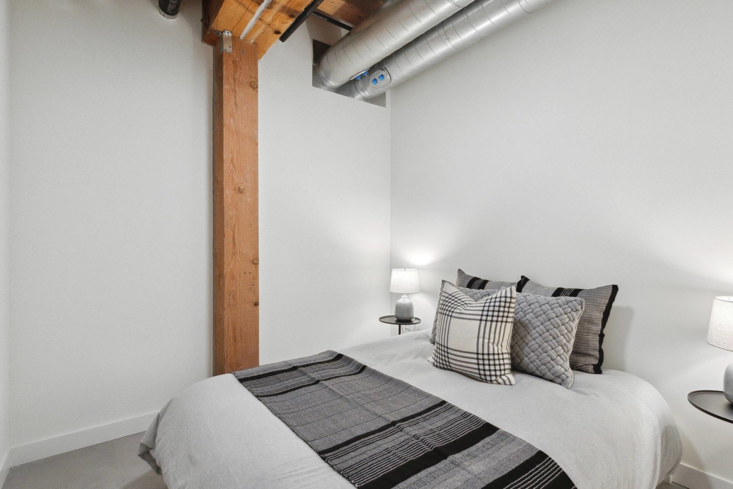 724 Lofts Image 41