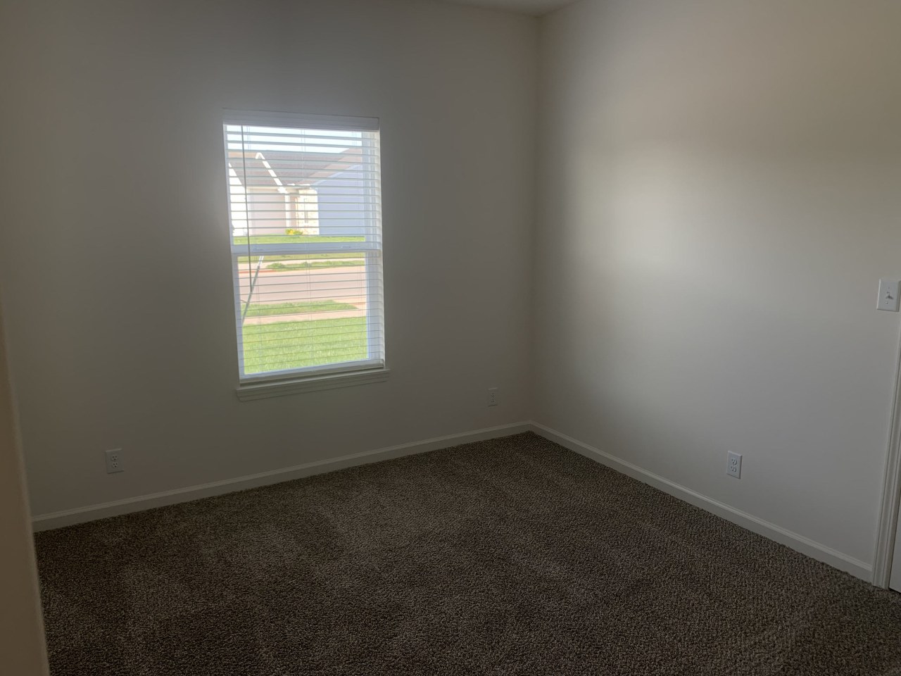 Avalon Bluffs Image 30