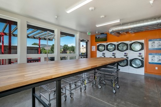 Red Table Apartments Image 4