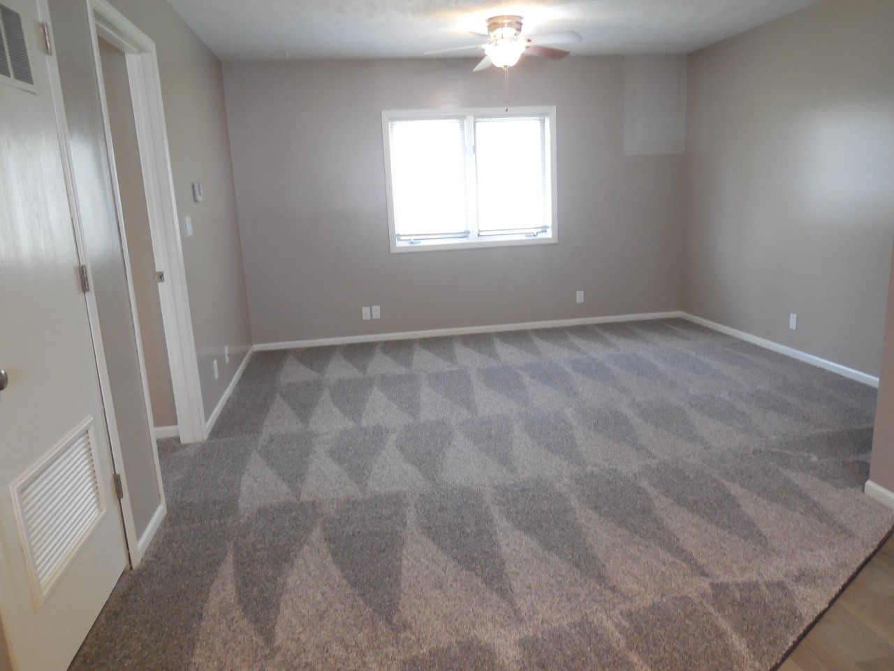 College View Apartments Image 8