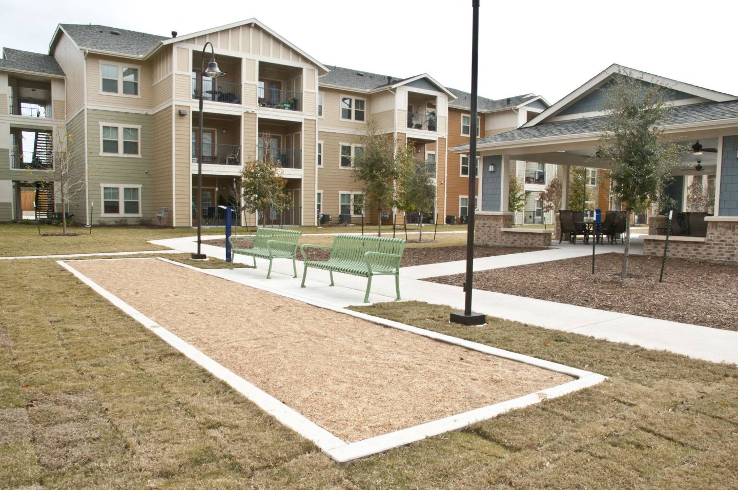 Belle at Bay Colony 55+ Apartments Image 4
