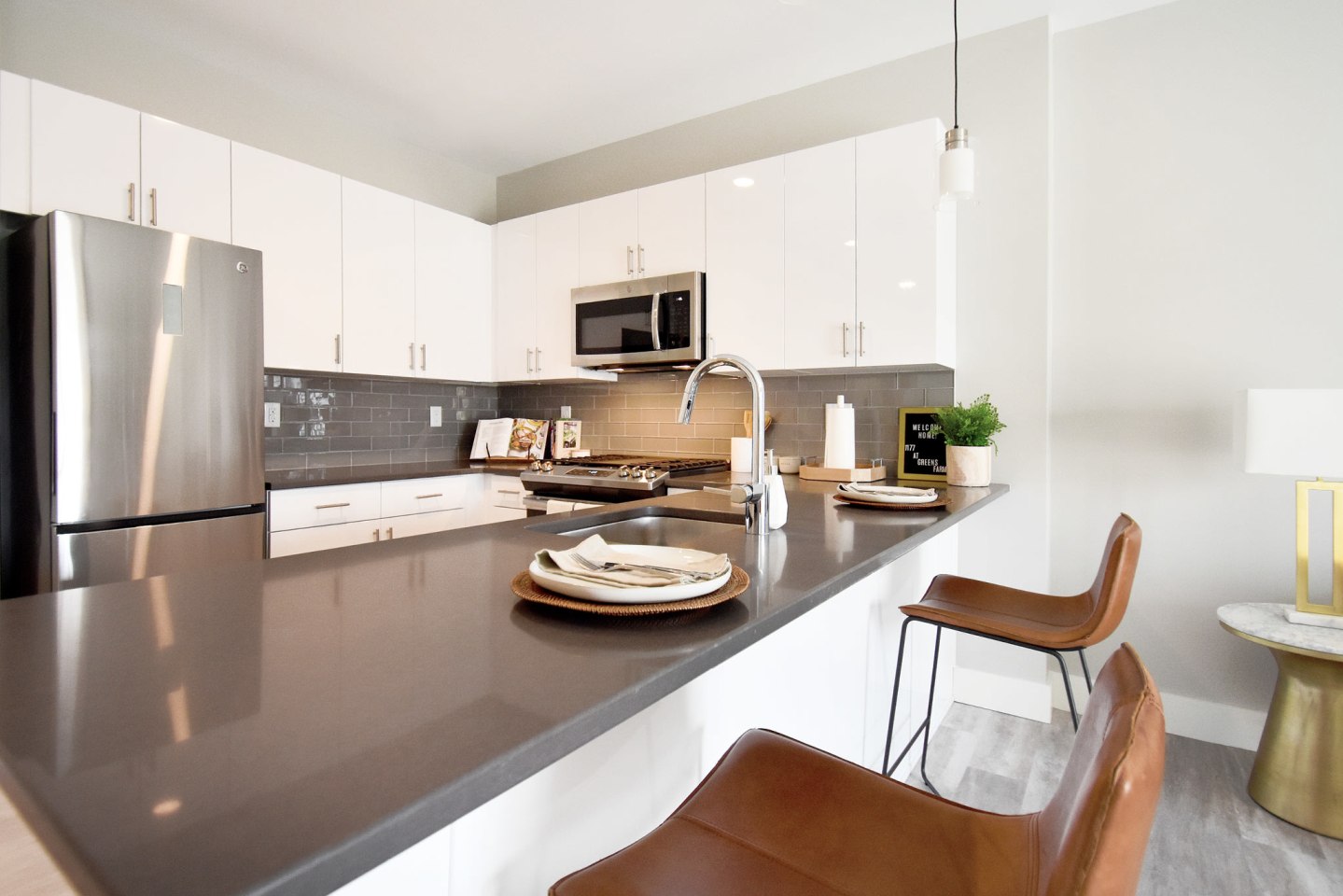 1177 Greens Farms Image 1