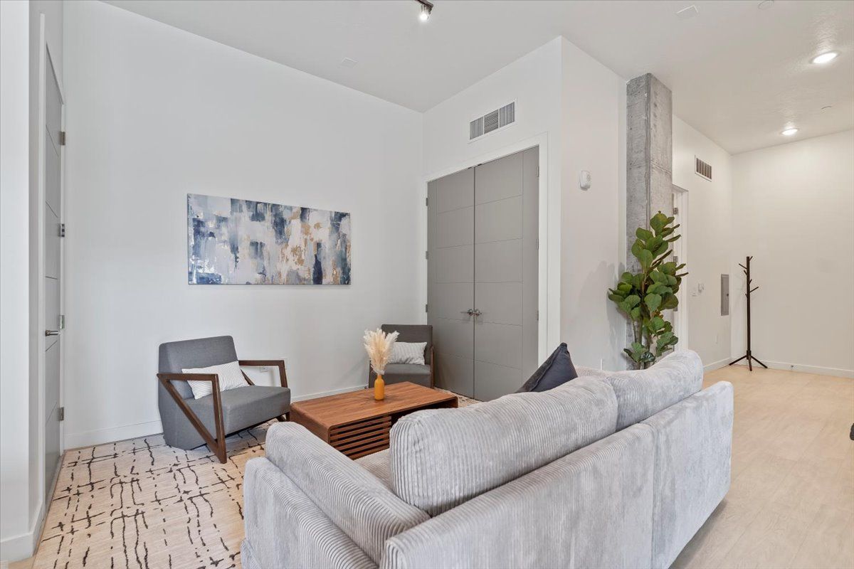 Paperbox Lofts Image 31