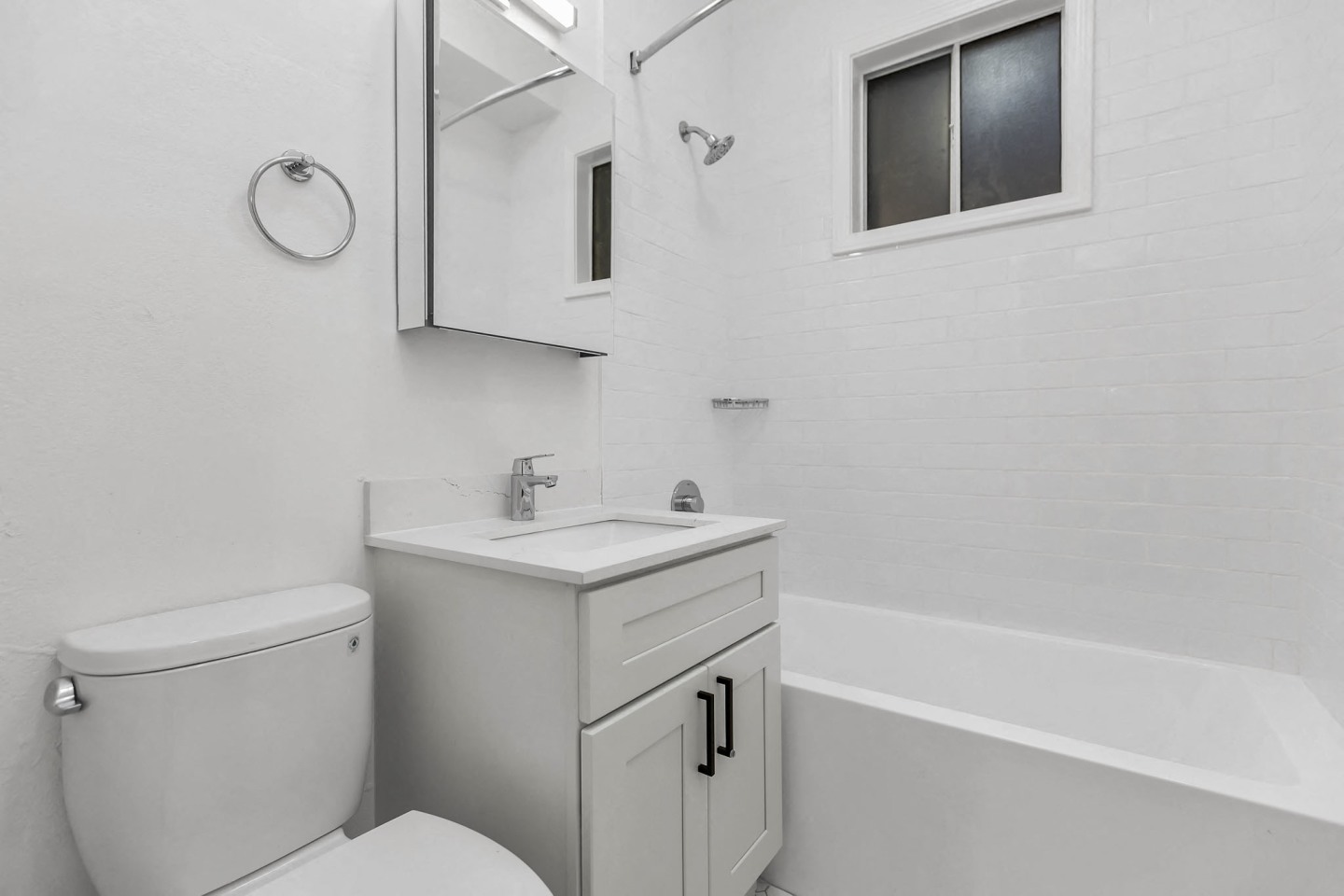 345 Fulton Image 11