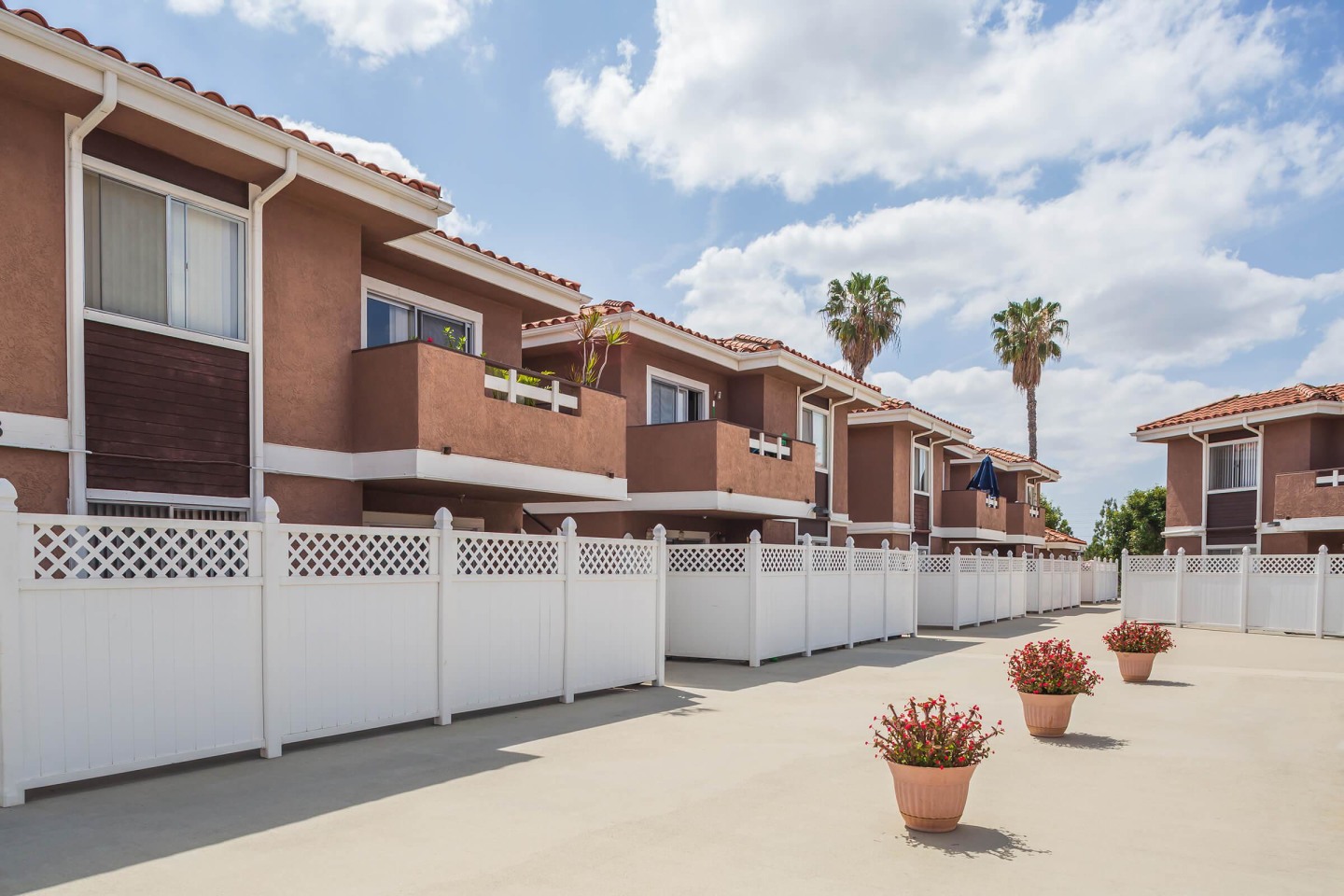 Casa Pacifica Apartment Homes Image 7