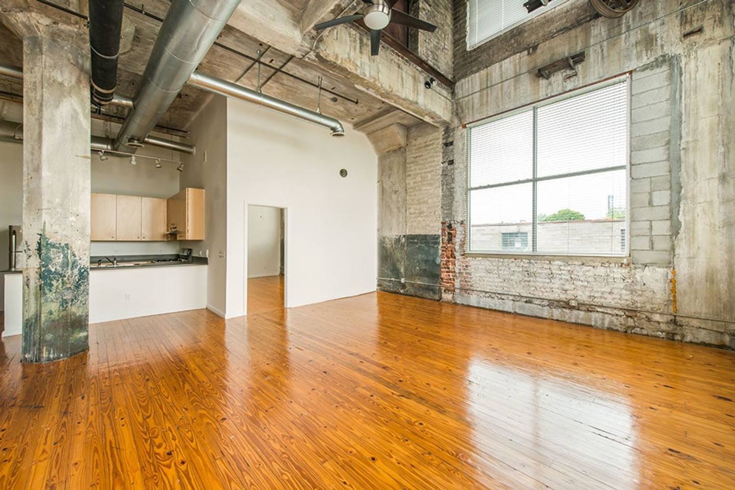 Mattress Factory Lofts Image 16