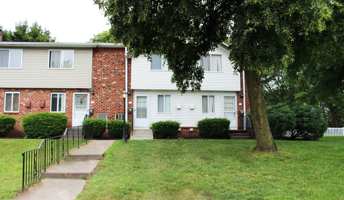 Highview Manor Apartments Image 46