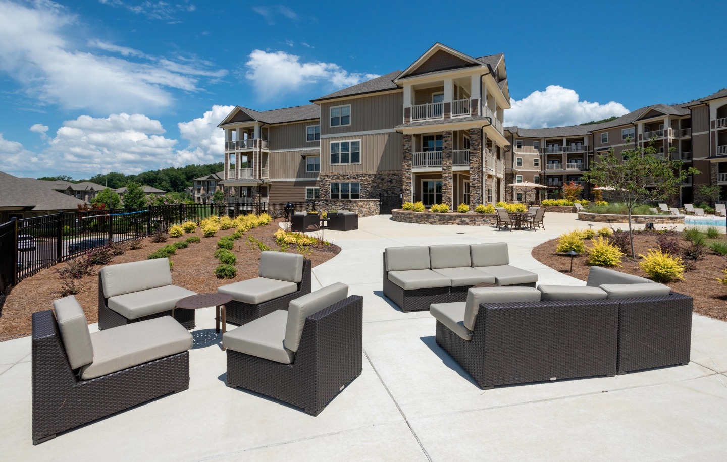 Legacy at Jones Farm Apartments Image 15
