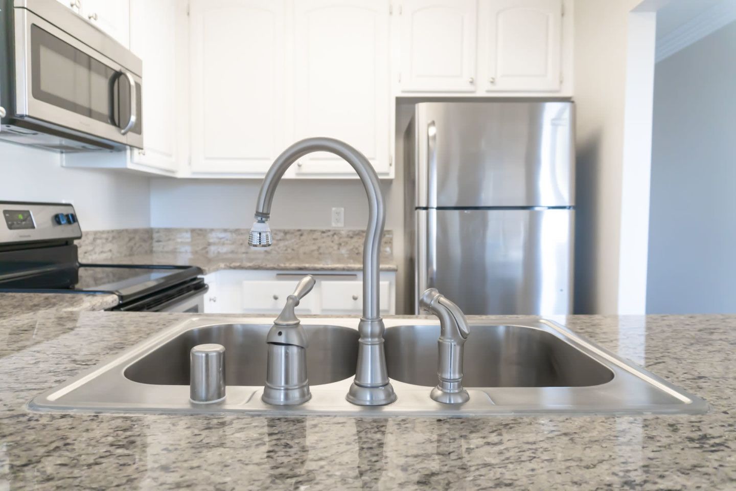 Viewpoint Luxury Apartments Image 7