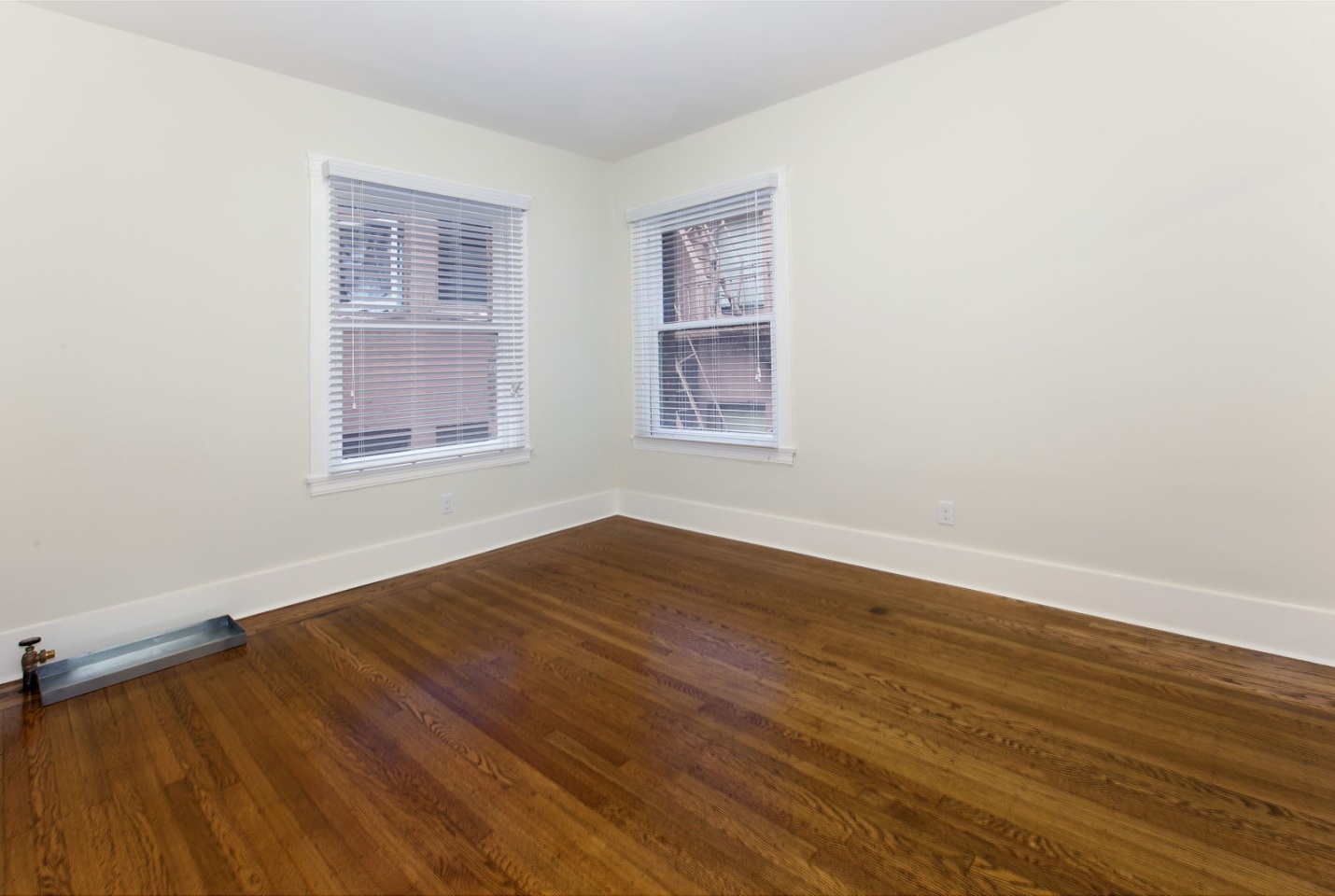 610 LEAVENWORTH Image 20