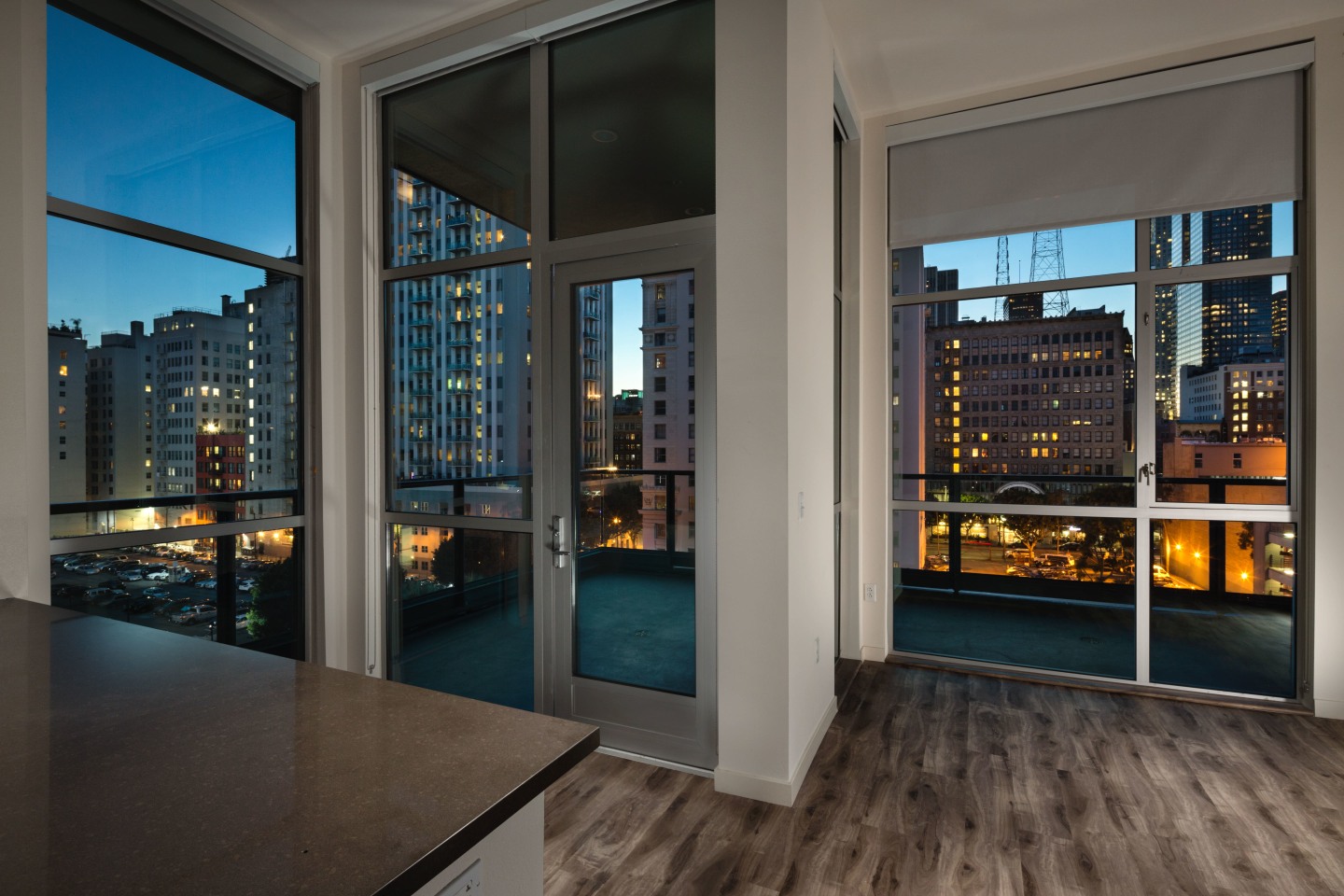 Topaz Apartments Image 37