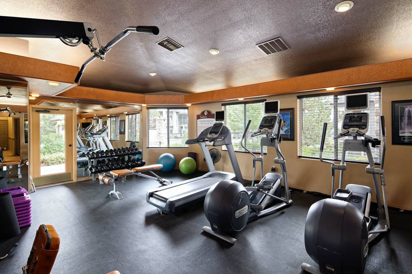 Timberline Place Image 18